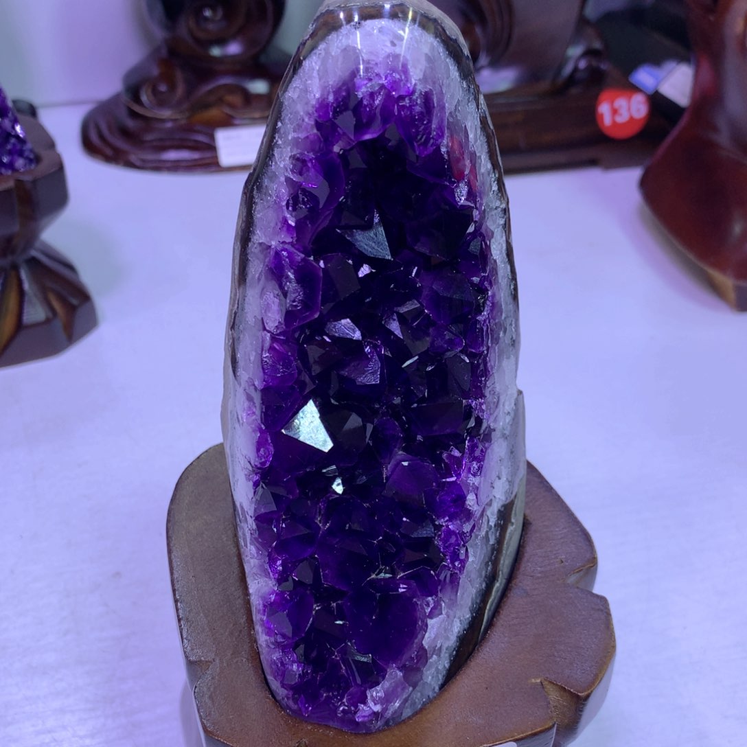 紫晶大型摆件（非配饰）未镶嵌