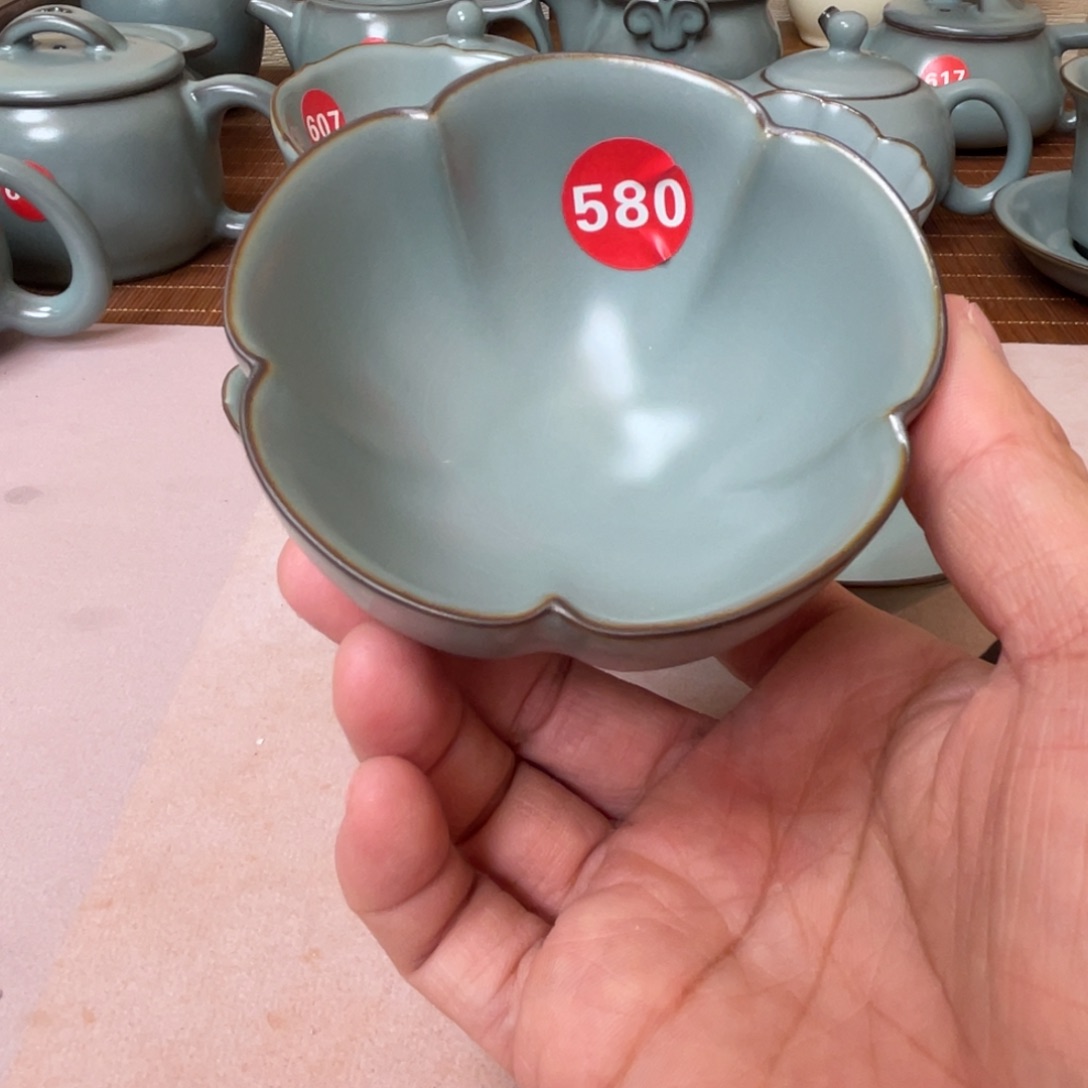 瓷片开播福利。。。。。。