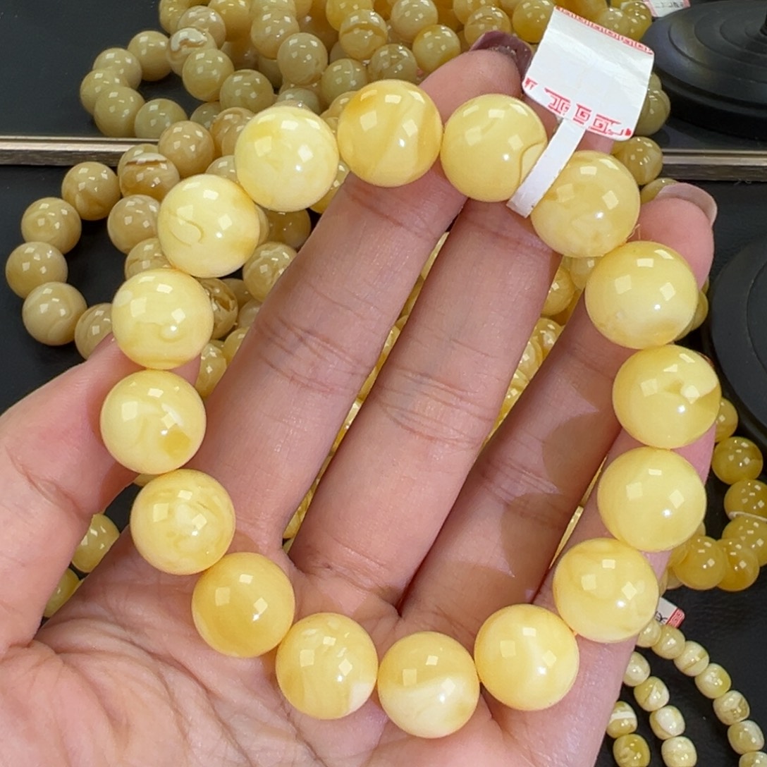 琥珀未镶嵌手链21.2白蜡