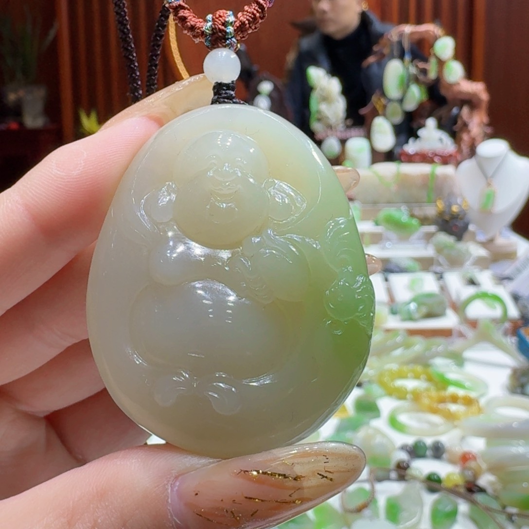 和田玉翠青冰底佛未镶嵌