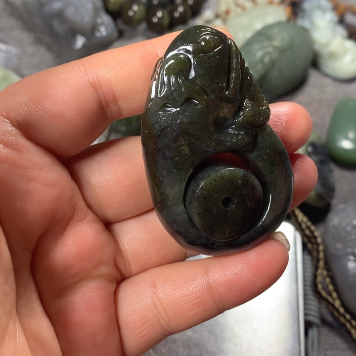 和田玉把件未镶嵌