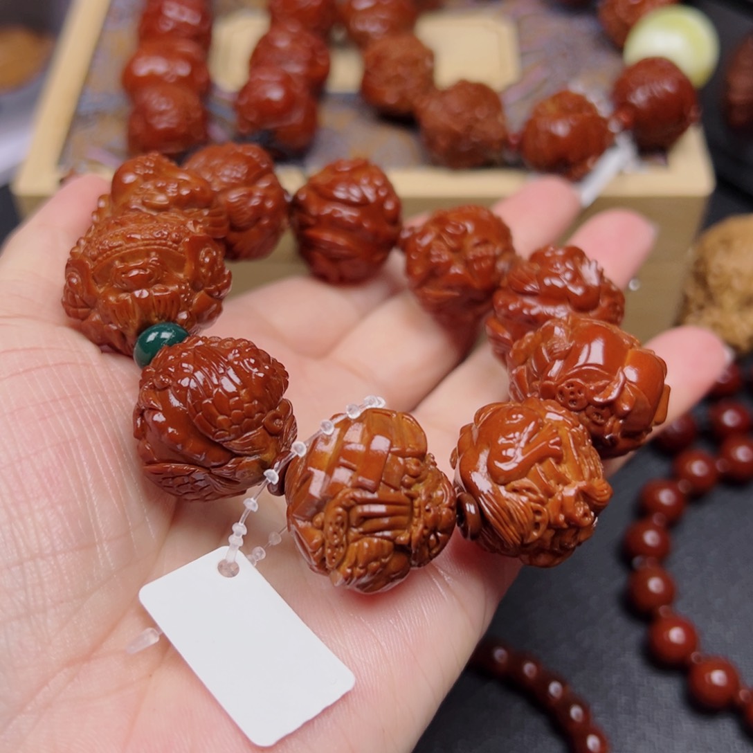 橄榄核吊坠A**和橄榄核