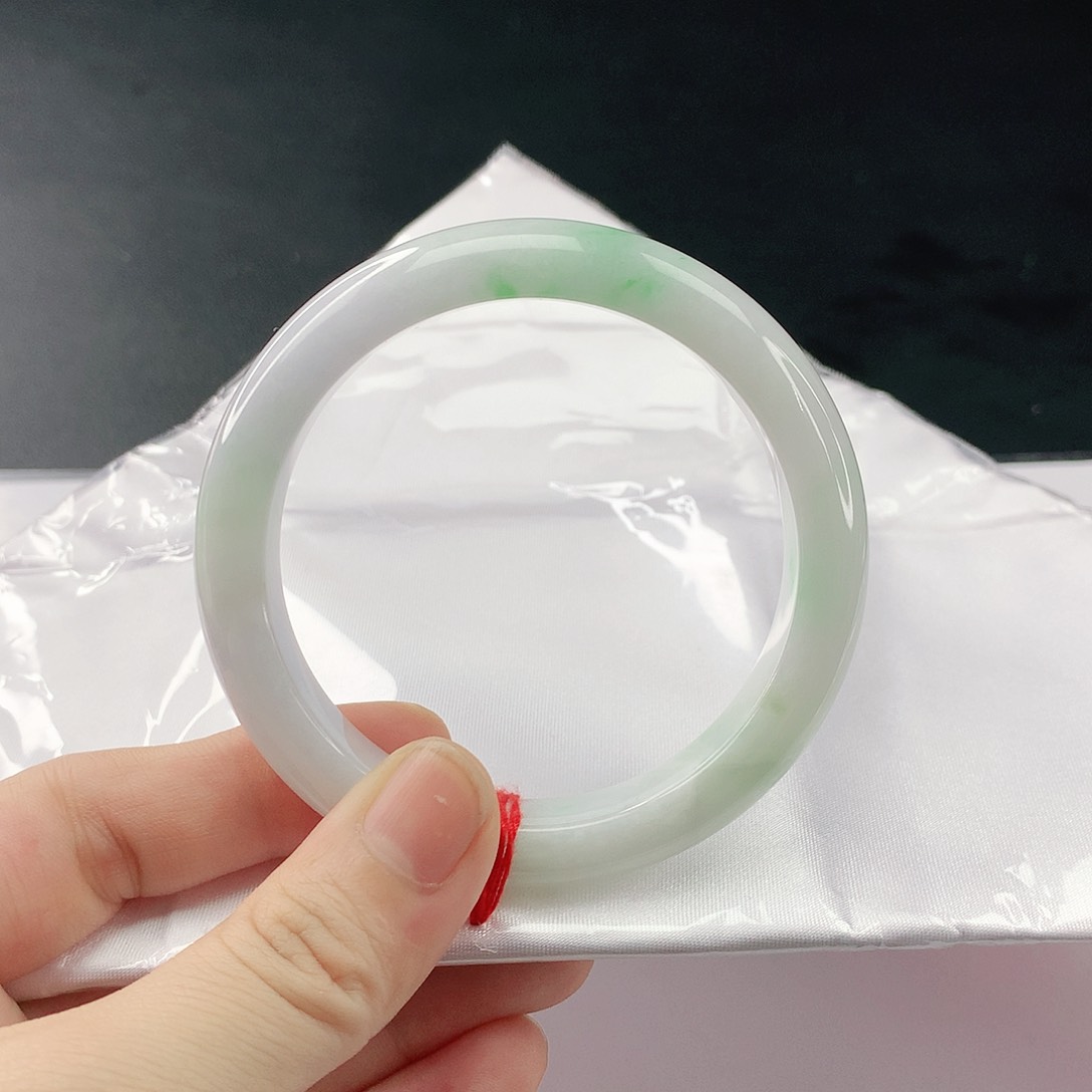 翡翠手镯未镶嵌翡翠167