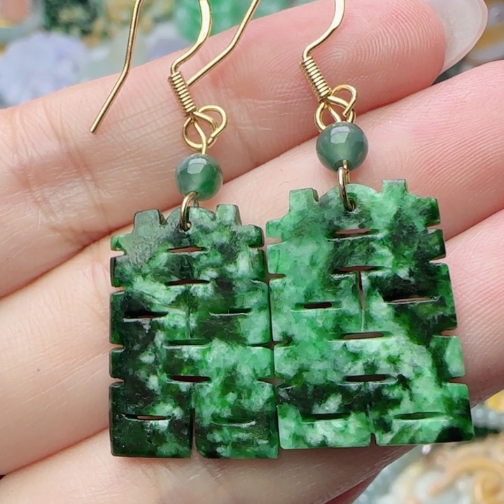 翡翠未镶嵌颈饰天然A货997