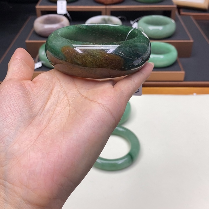 温***柔石英质玉（非洲翠）合金佘太翠