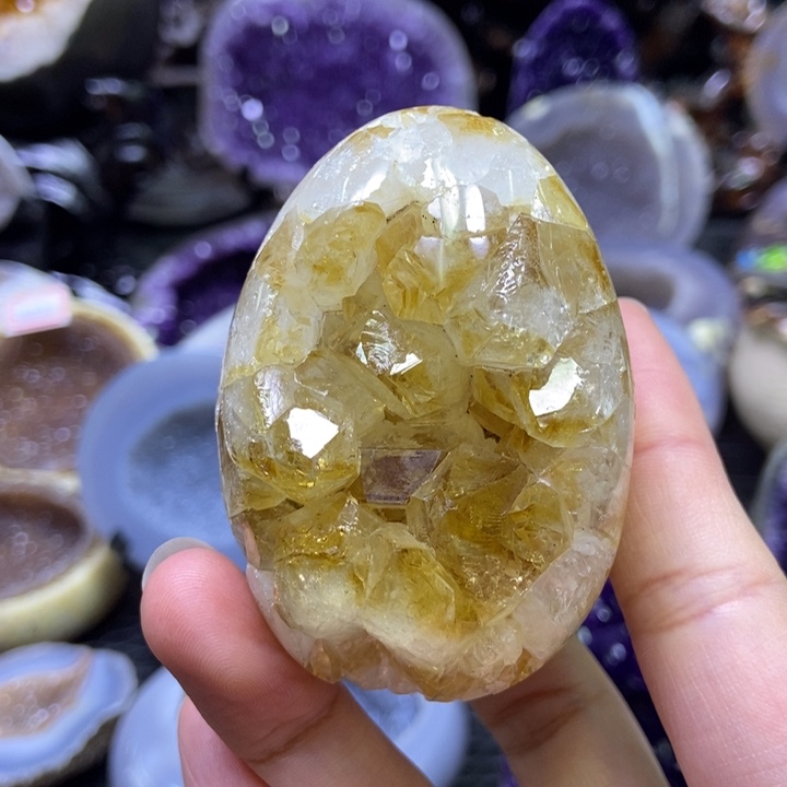 水晶恐龙蛋未镶嵌