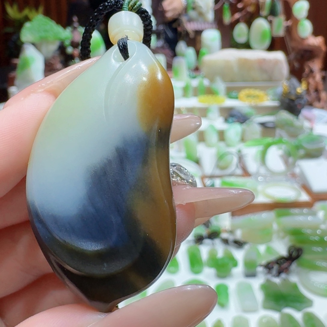 和田玉新疆楼兰未镶嵌