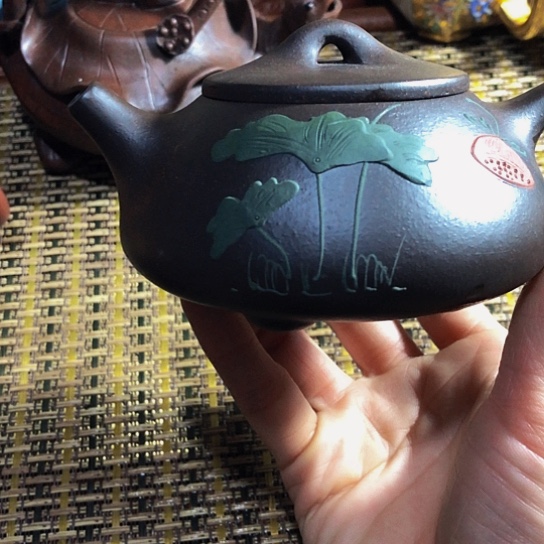 紫砂茶壶大家都喜欢的一把紫砂壶。123