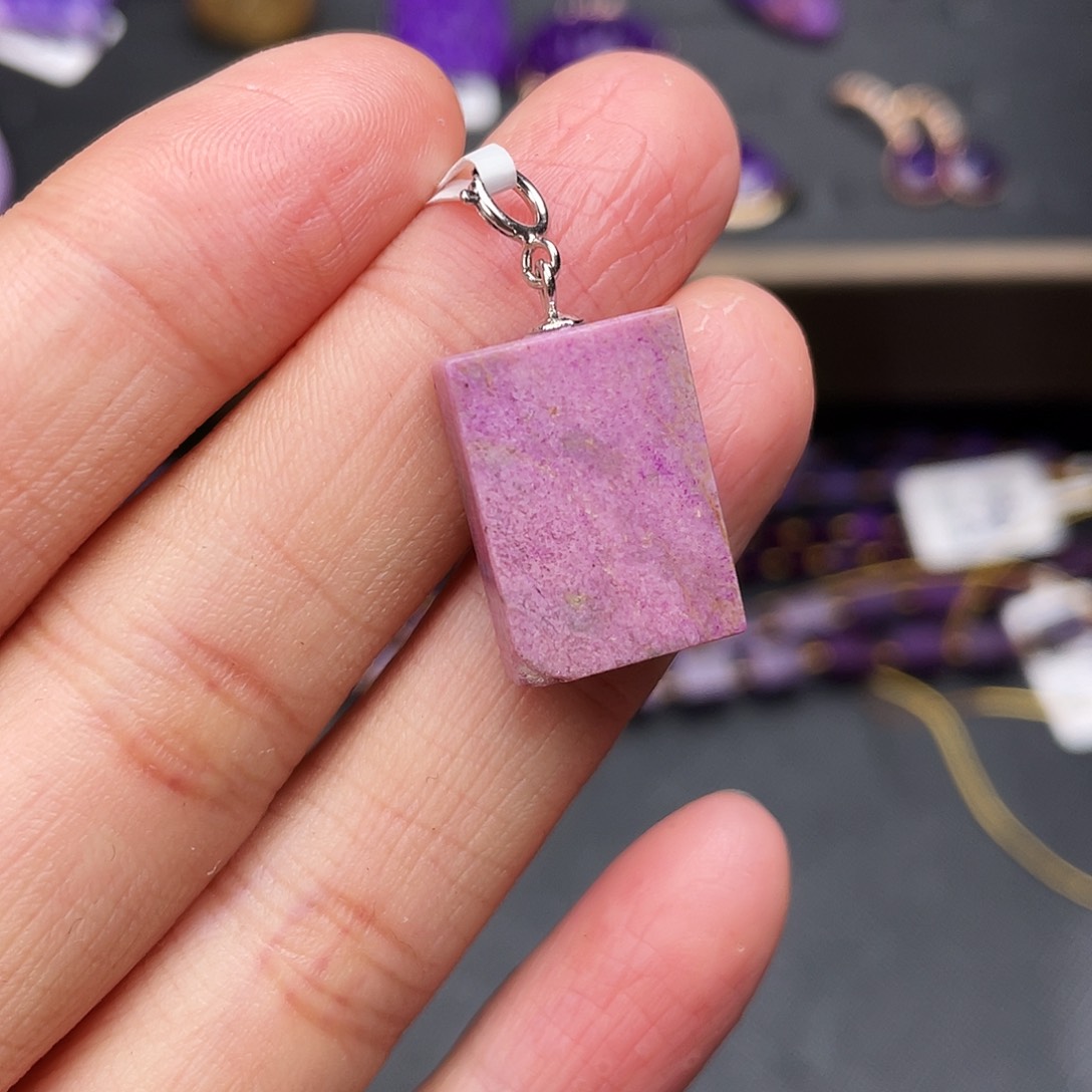 苏纪石（舒俱来）吊坠未镶嵌火***林