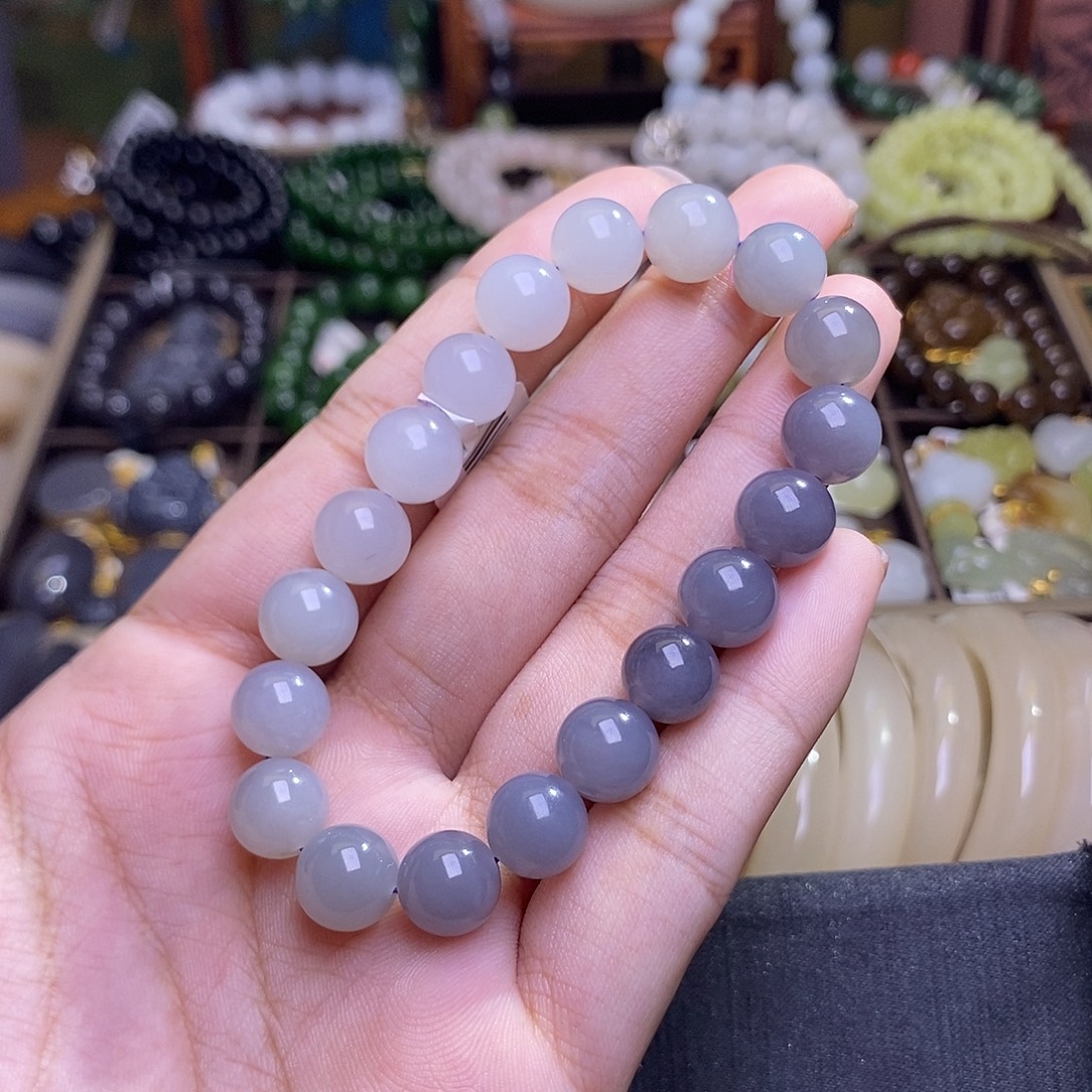 和田玉未镶嵌颈饰浓烟紫老矿料手串10mm