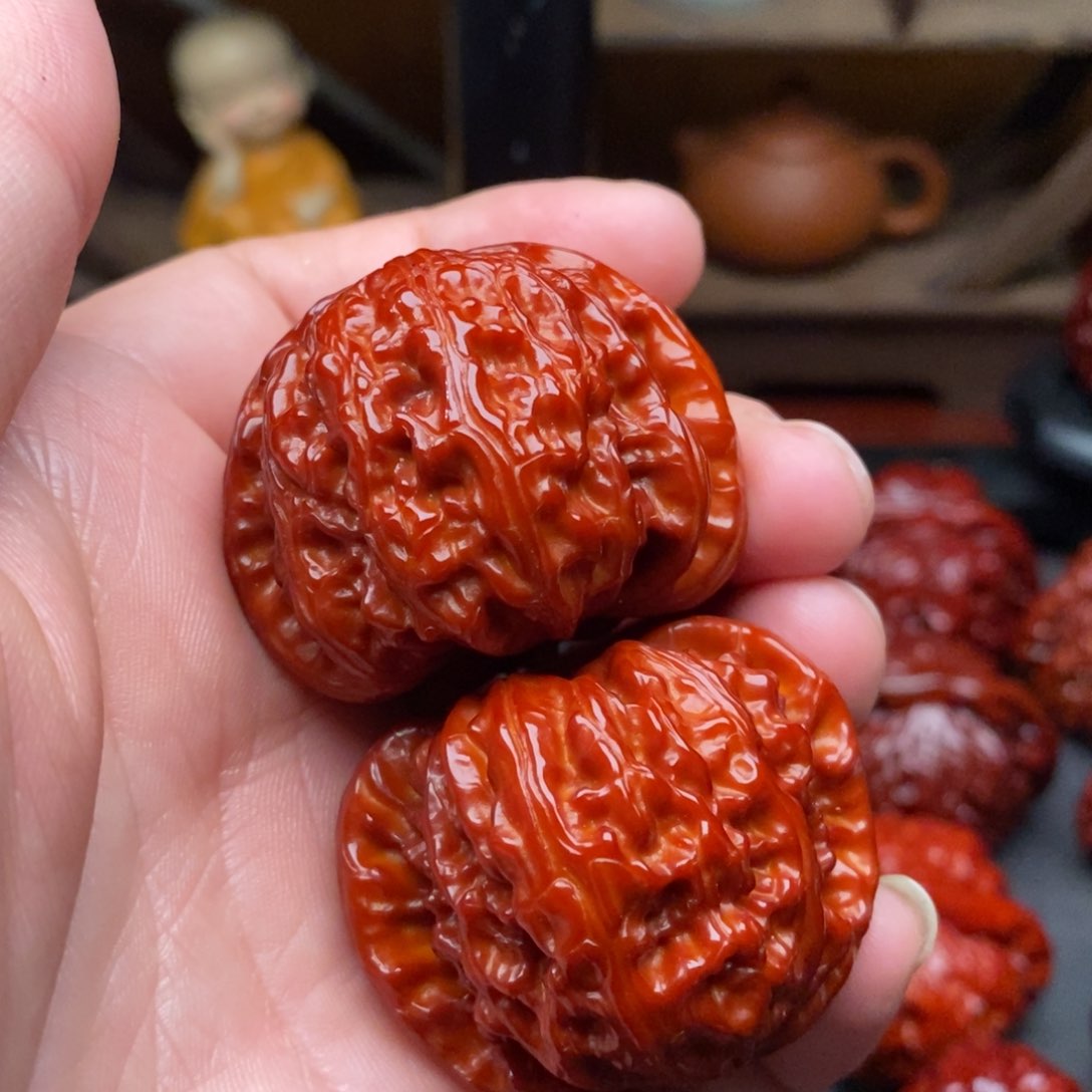 吊坠文玩核桃41白狮子修尖