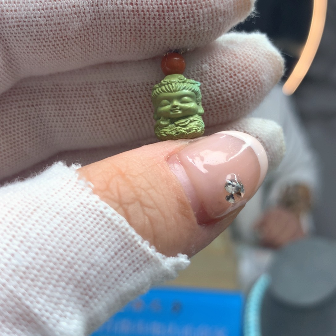 绿松石未镶嵌挂件