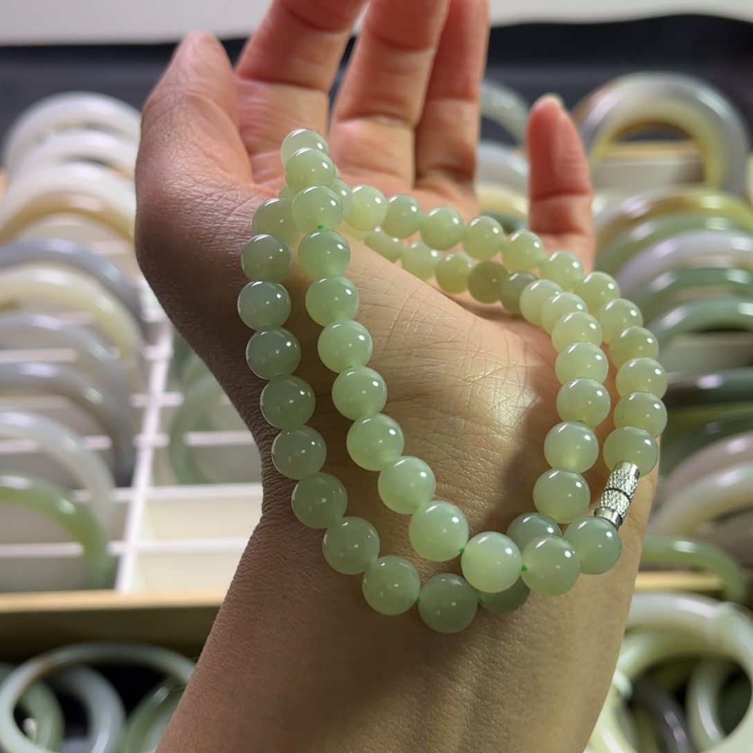 和田玉项链未镶嵌