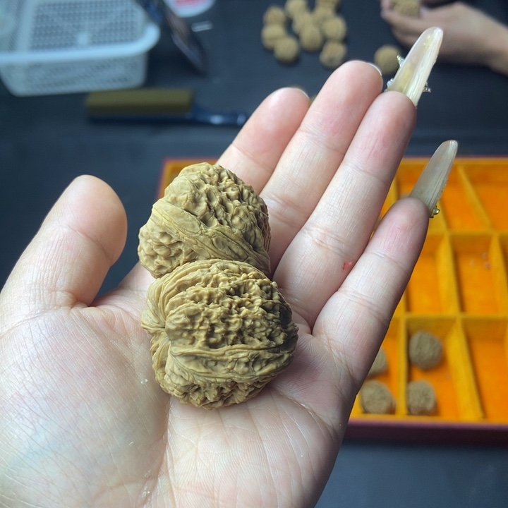 文玩核桃吊坠我*南疆的福利