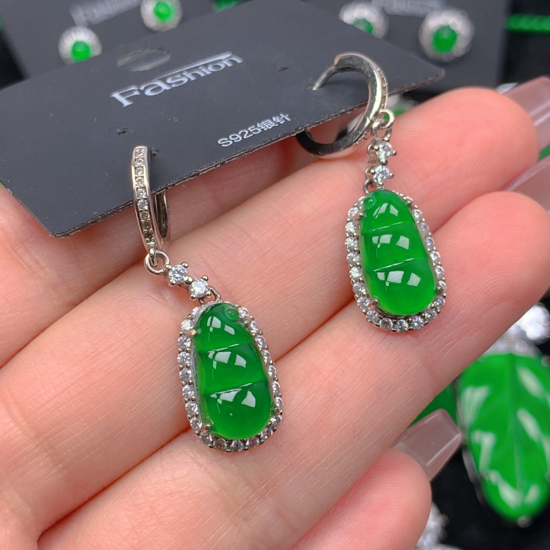 翡翠耳坠银S925镶嵌翡翠
