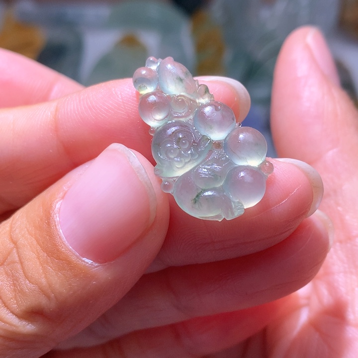 定制翡翠未镶嵌猴子