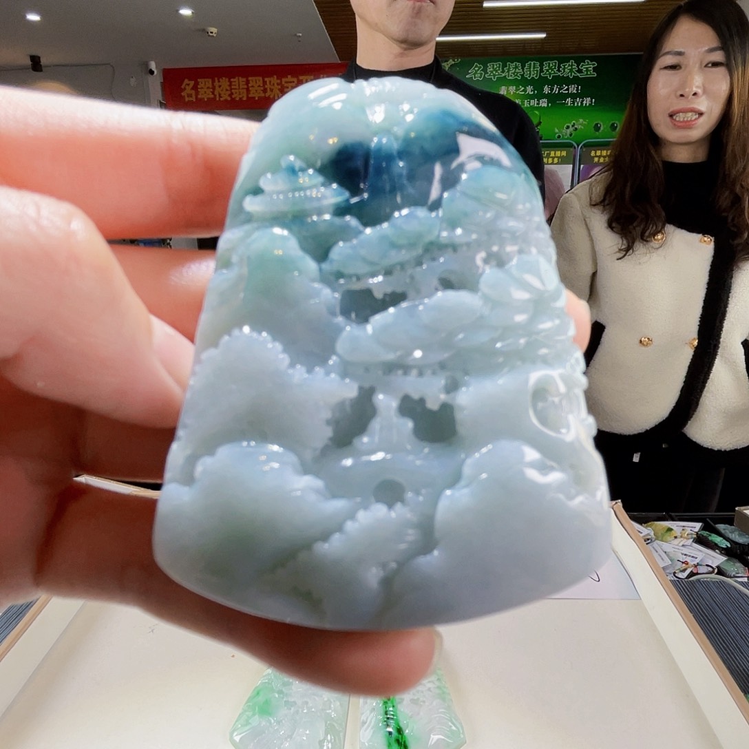 颈饰未镶嵌翡翠翡翠