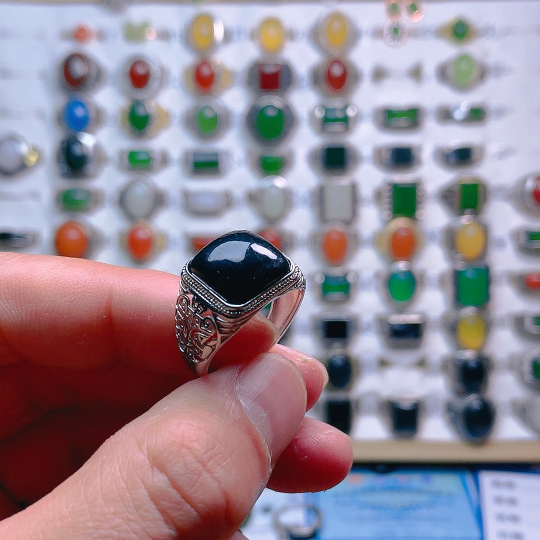 和田玉戒指银S925镶嵌乍****室