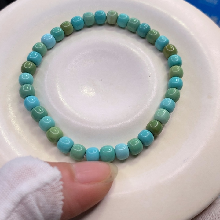 绿松石配饰未镶嵌