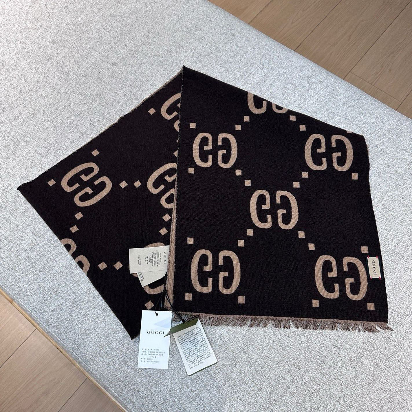 未使用 GUCCI/古驰 双G提花焦糖色卡其色双面羊毛围巾35*190