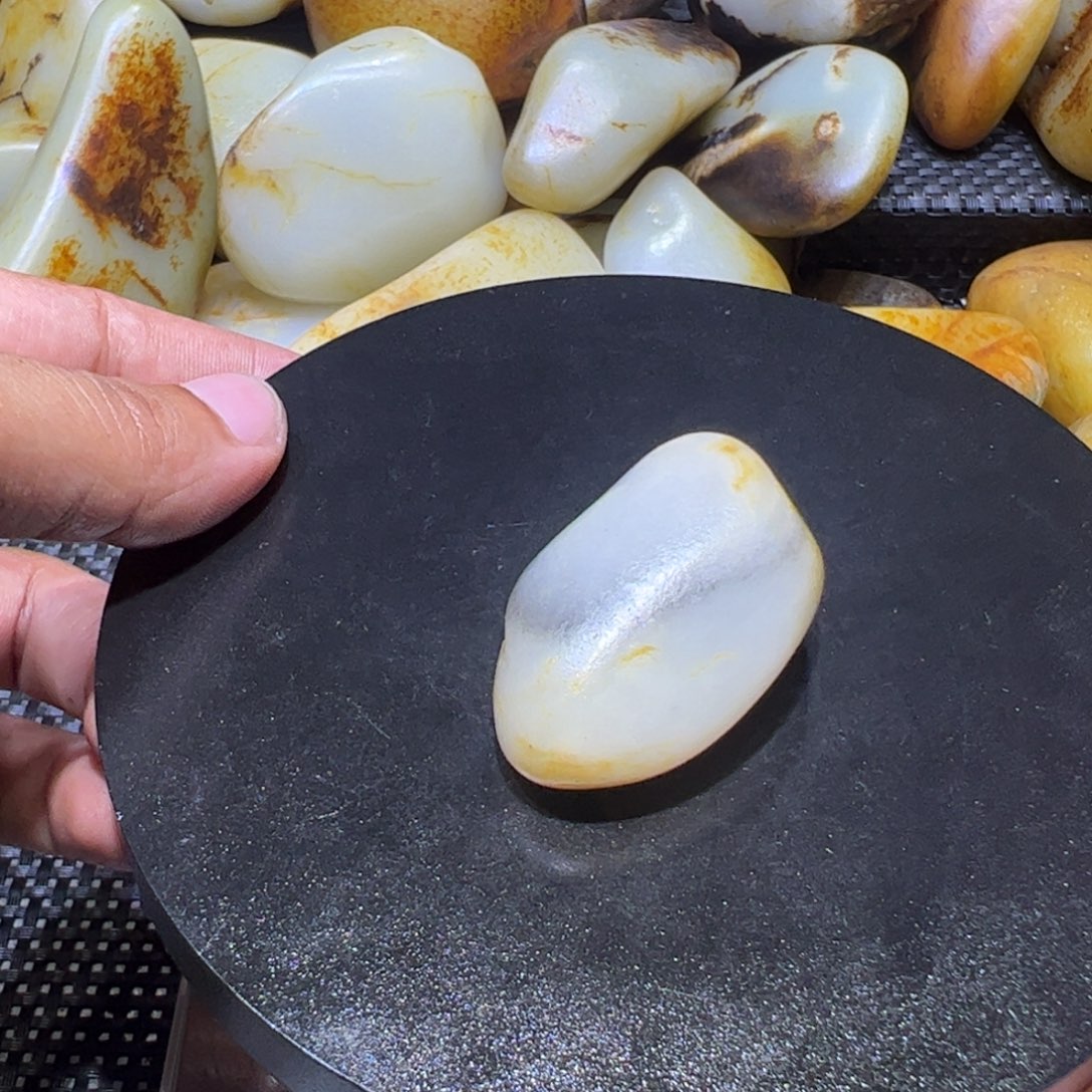 和田玉（子料）未镶嵌颈饰43