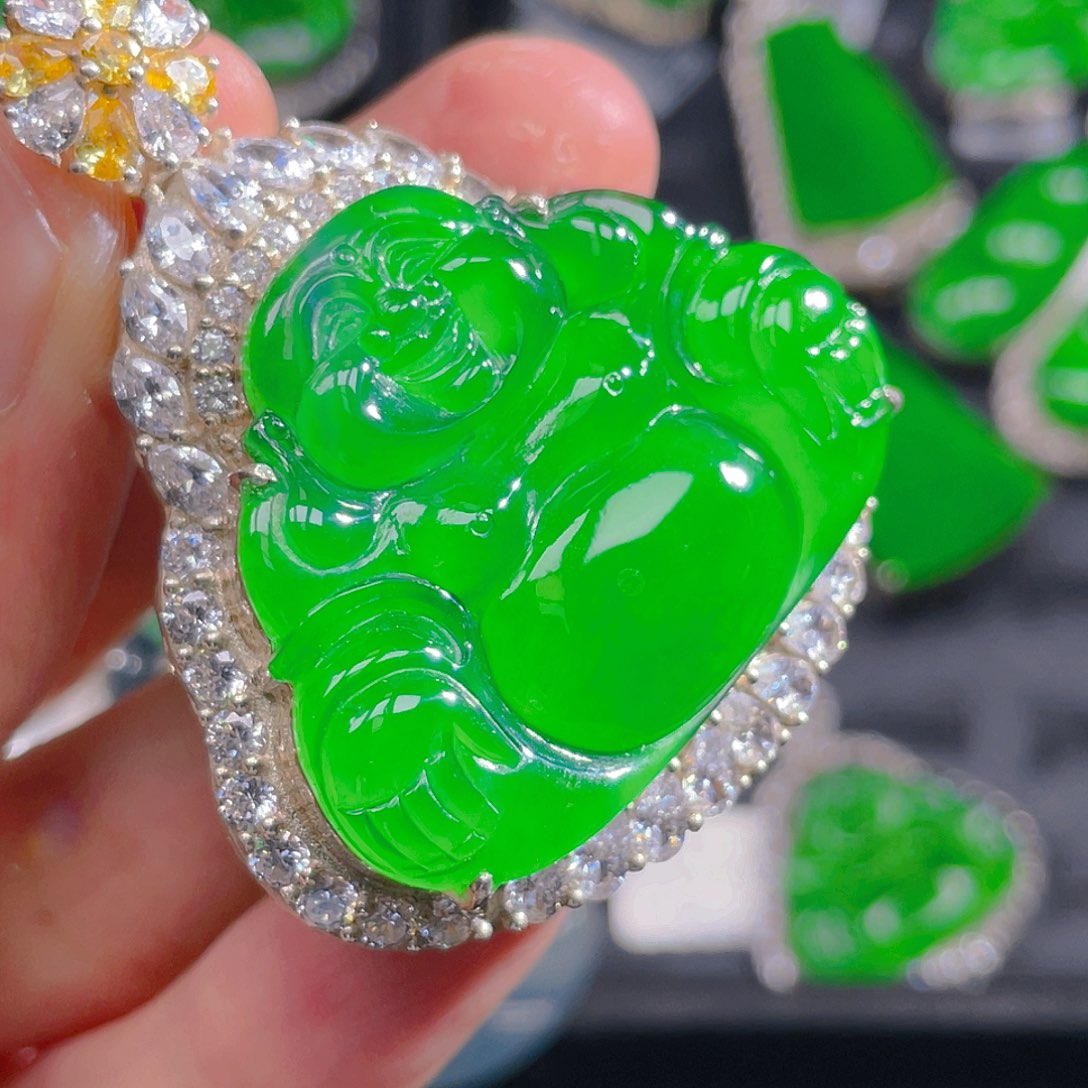 翡翠未镶嵌吊坠(不含链)