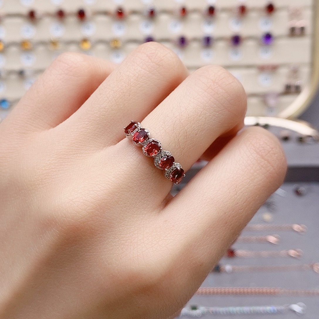 石榴石戒指银S925镶嵌戒指