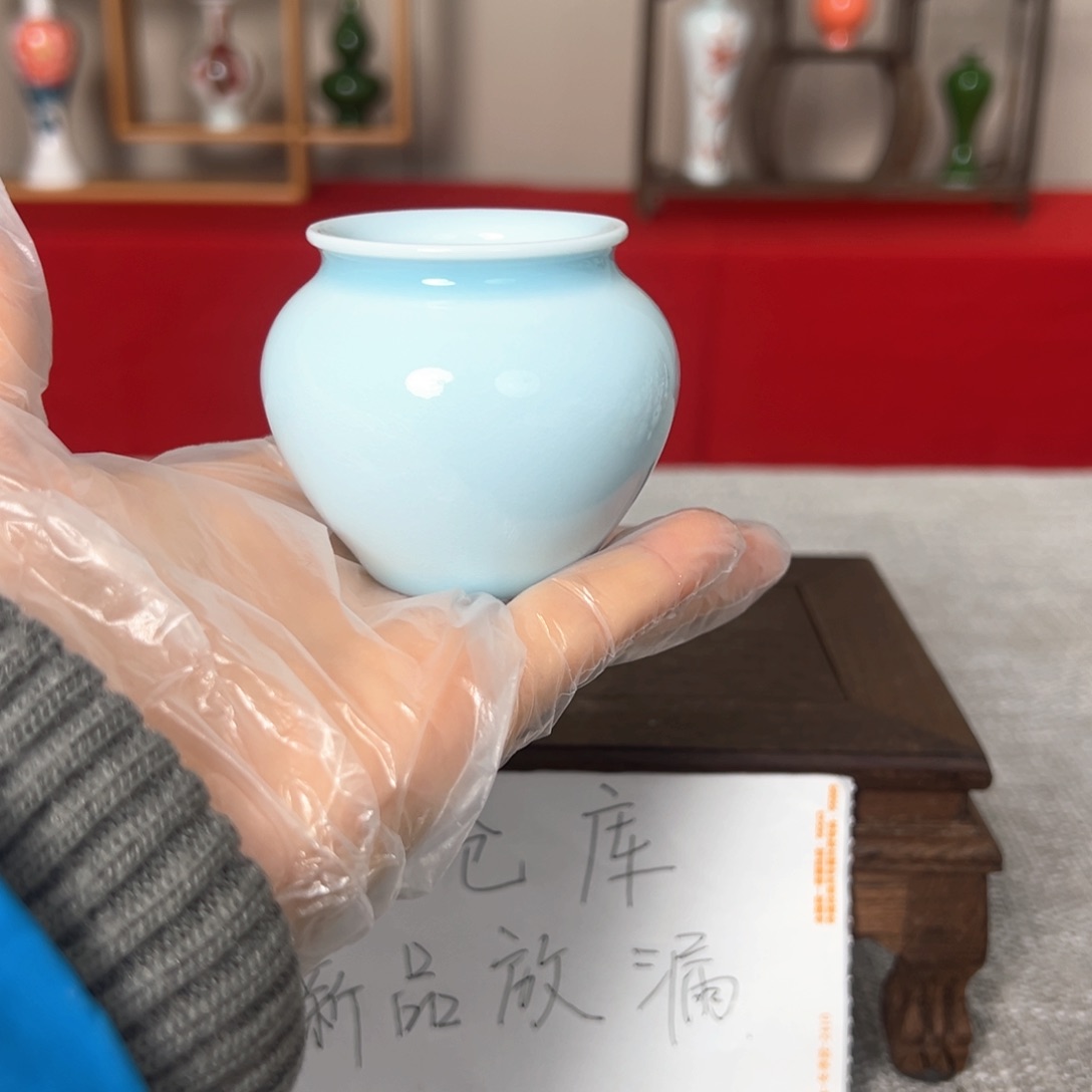 摆件景德镇陶瓷研究所学会