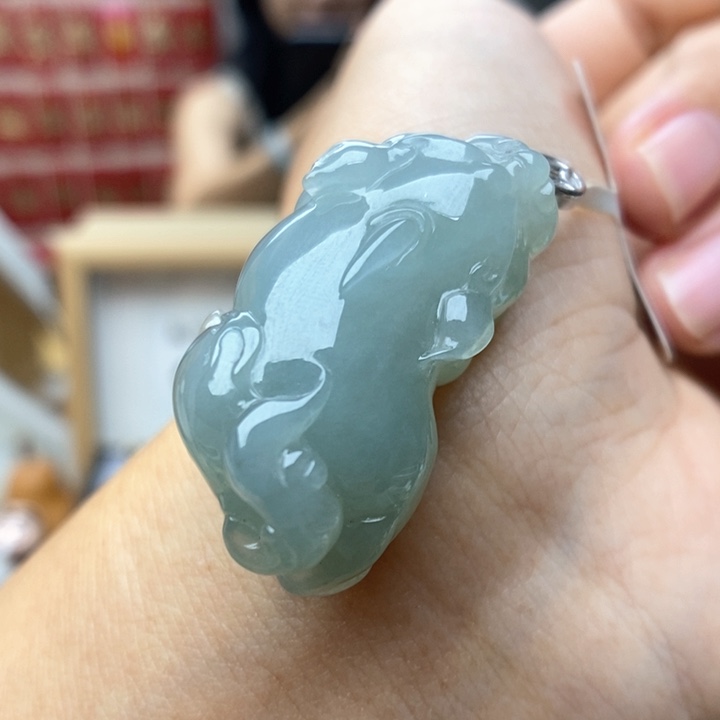 【闪购商品】颈饰18K金镶嵌翡翠16