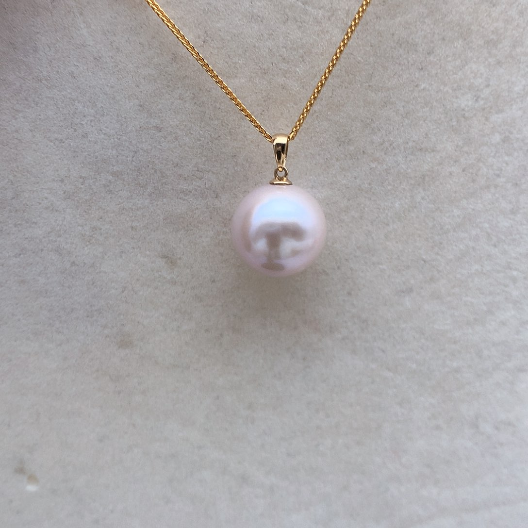 淡水珍珠13-14mm爱迪生瓜子扣18K金镶嵌