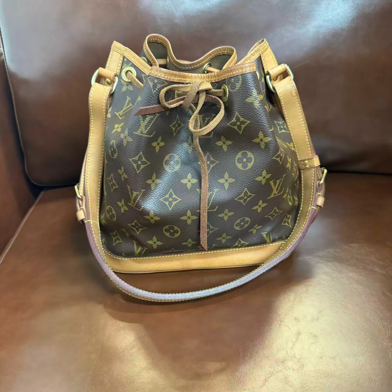 95新 LouisVuitton/路易威登 路易威登9200