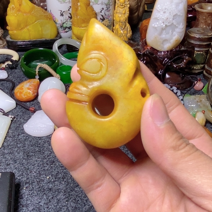 白玉菩提吊坠收藏