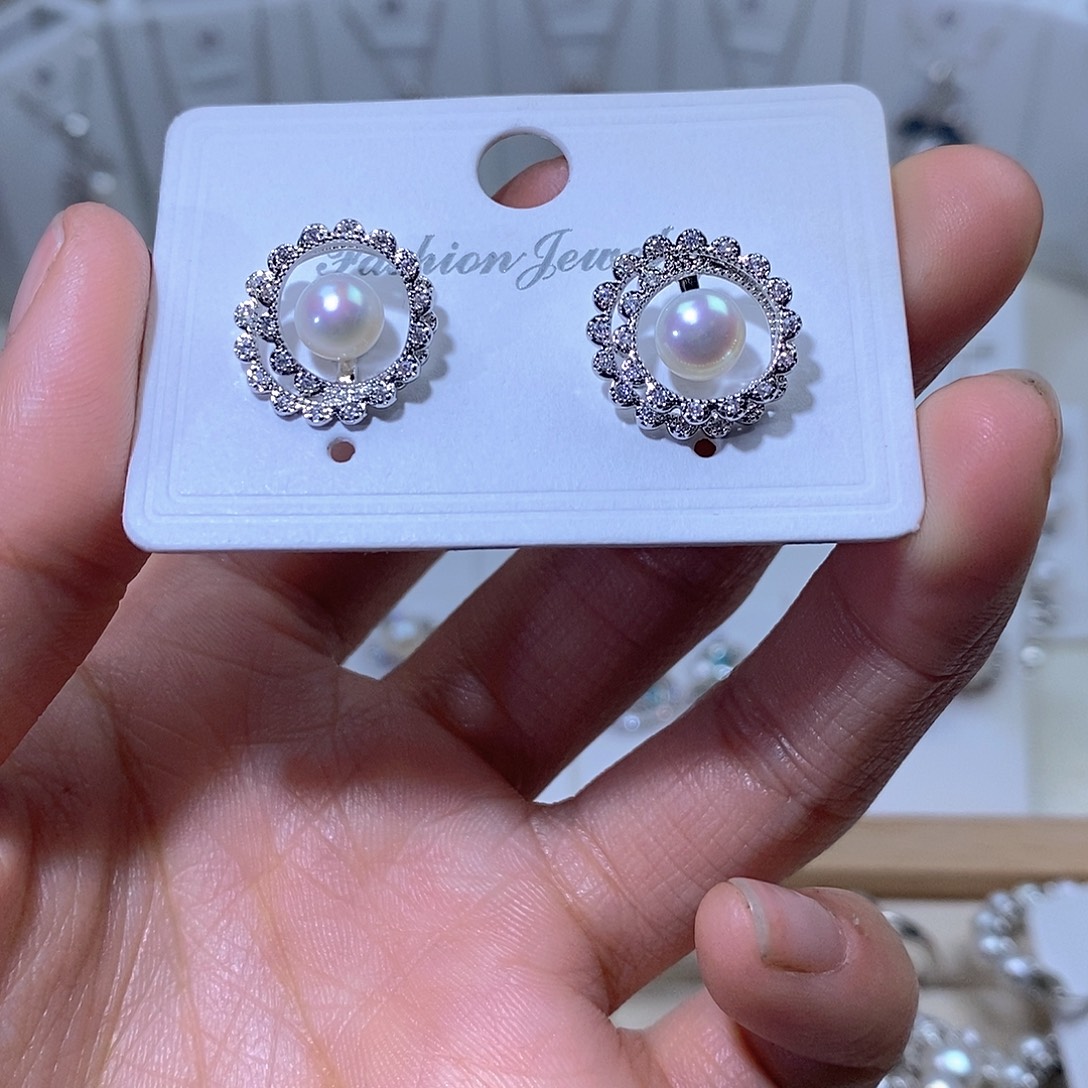 淡水珍珠未镶嵌耳饰