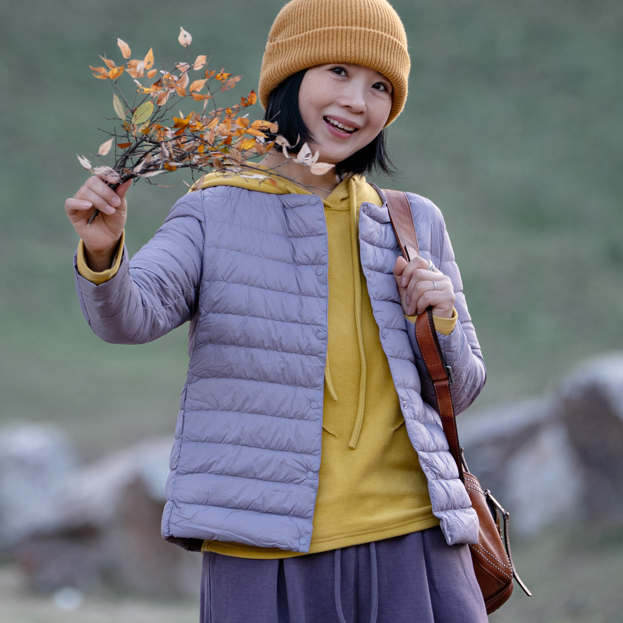 JJSY25216君家三月轻薄轻便90白鸭绒内外搭短款羽绒服