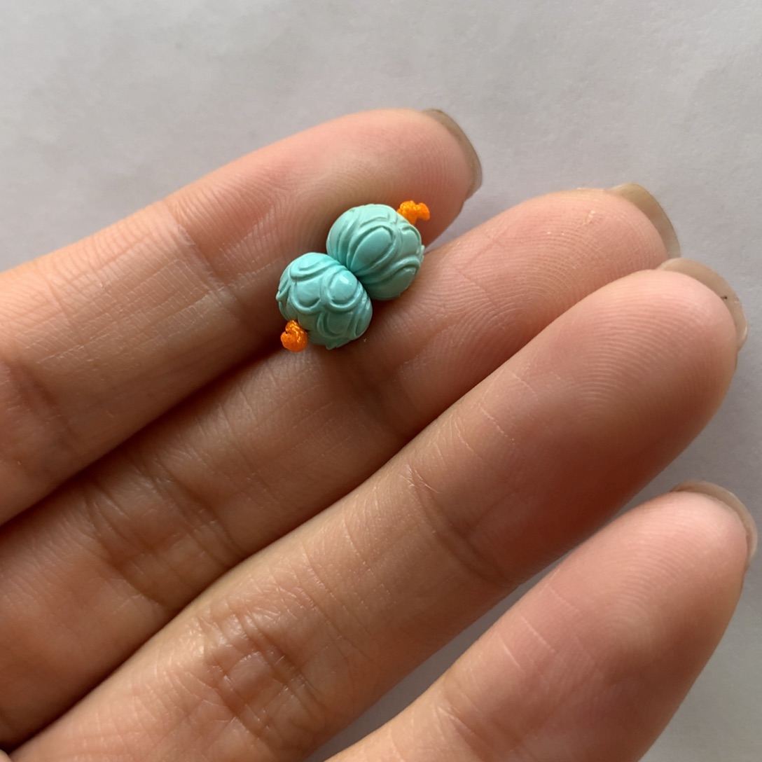 绿松石配饰未镶嵌