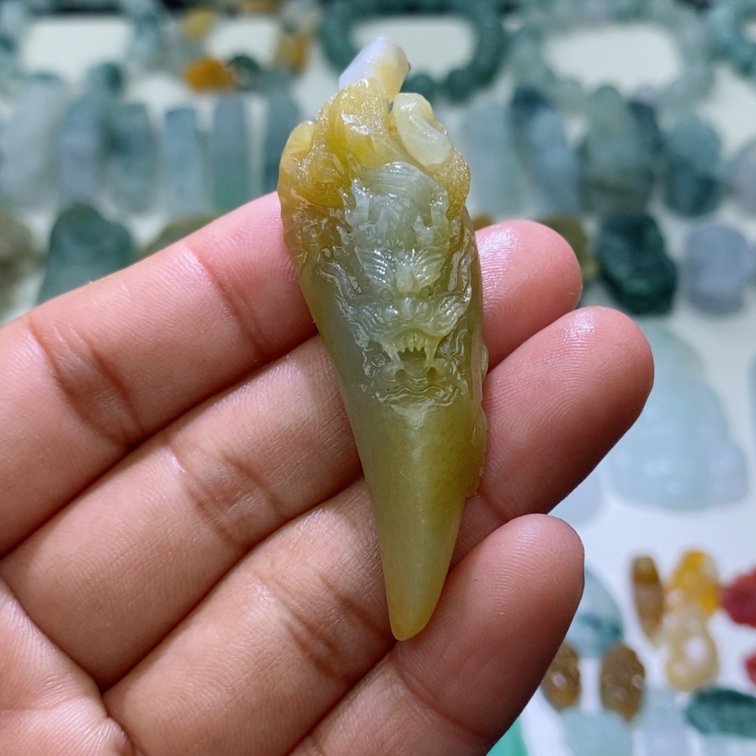 定制翡翠未镶嵌毛货