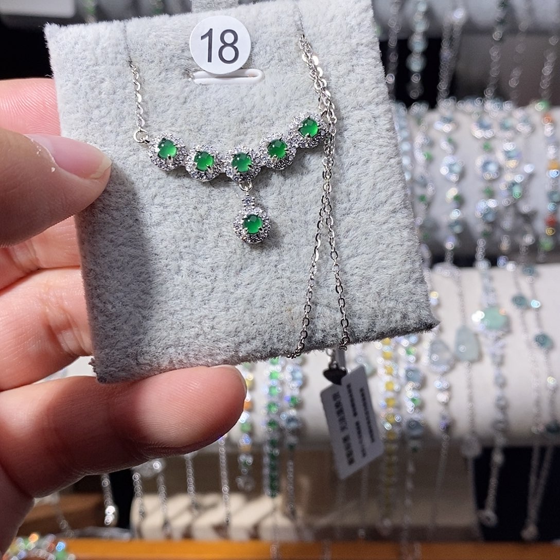 翡翠银S925镶嵌颈饰