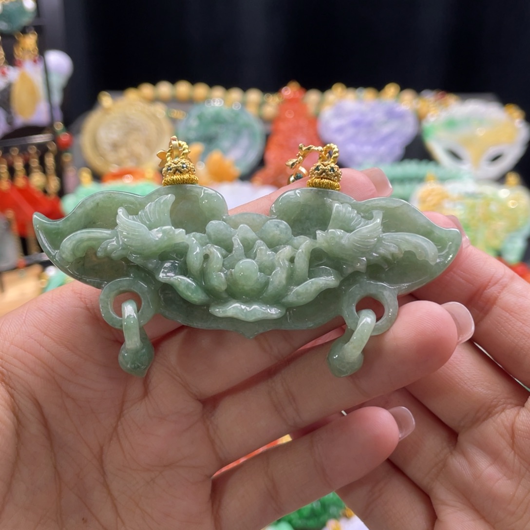 翡翠颈饰未镶嵌代编织