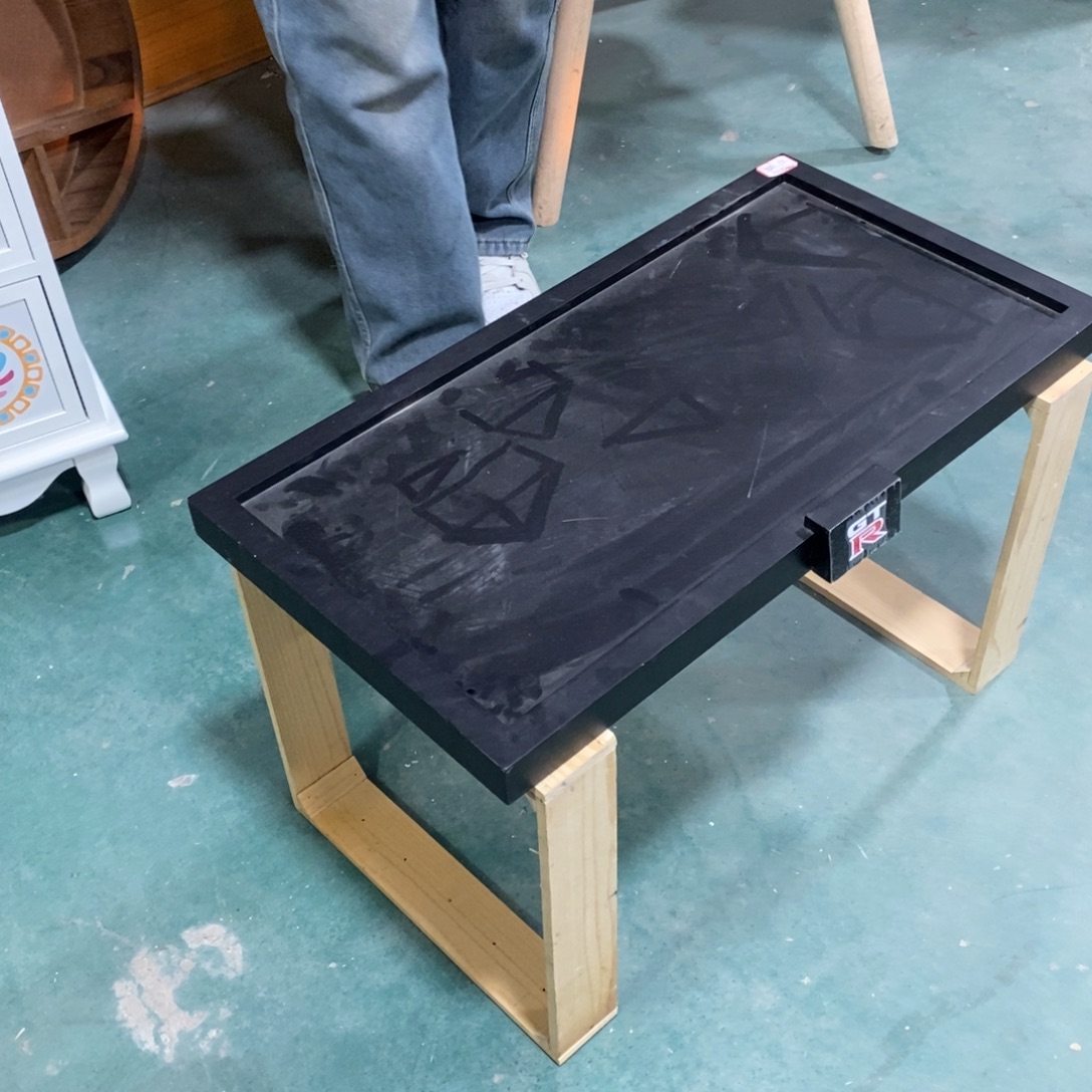 木201啊啊啊啊啊啊桌子