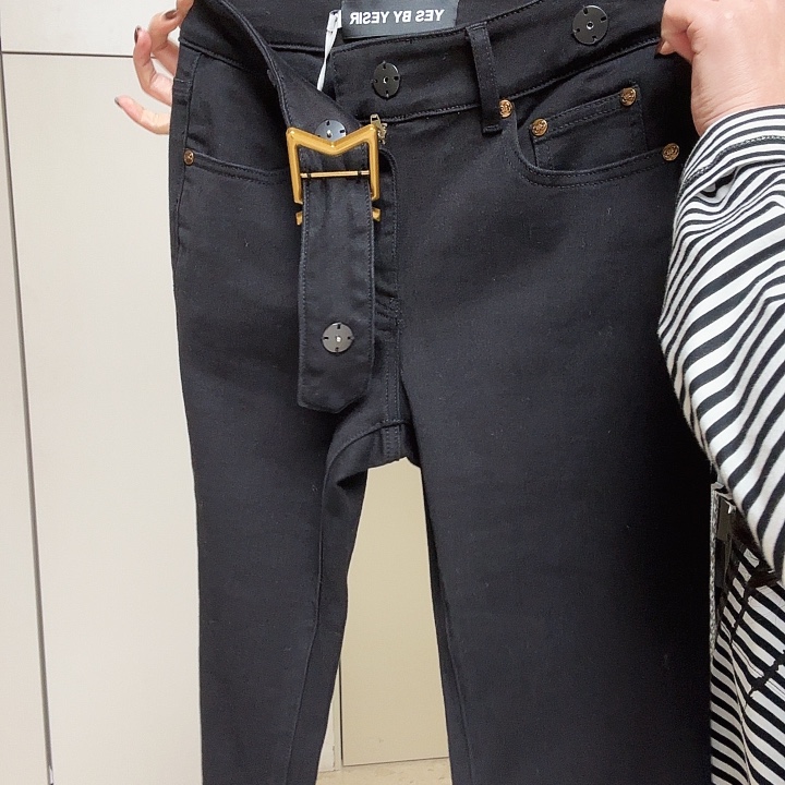 叶倩微喇裤l码11111