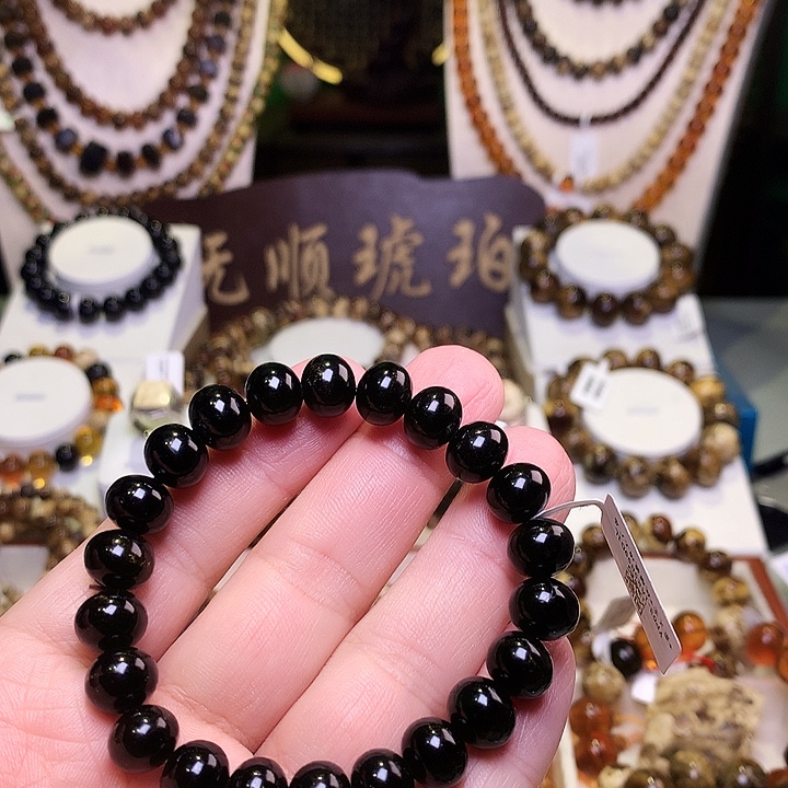 吾***王琥珀未镶嵌裸石10+精品03