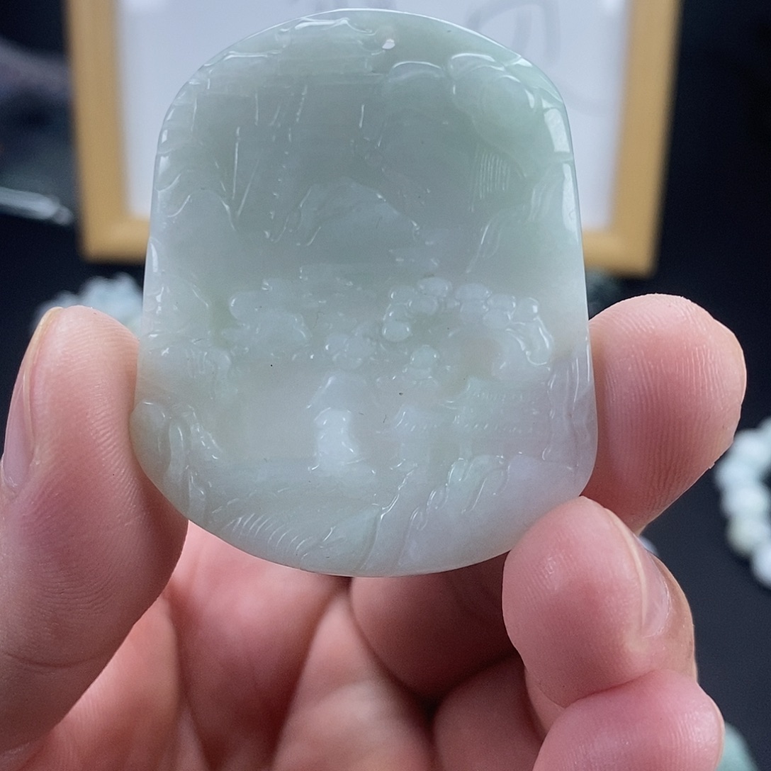 翡翠未镶嵌颈饰翡翠