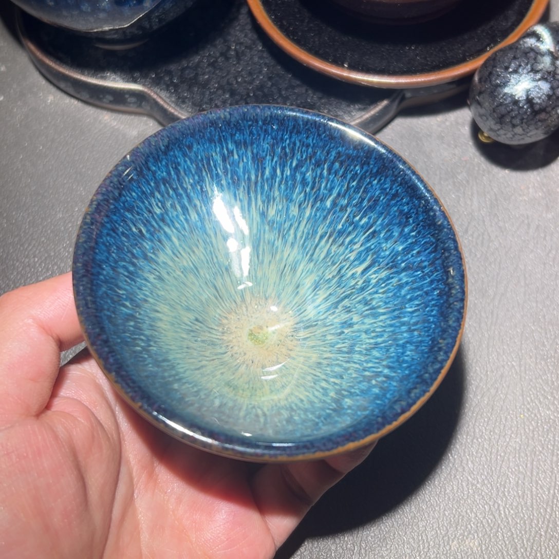 茶盏我们是有很多共同爱好啊哈哈