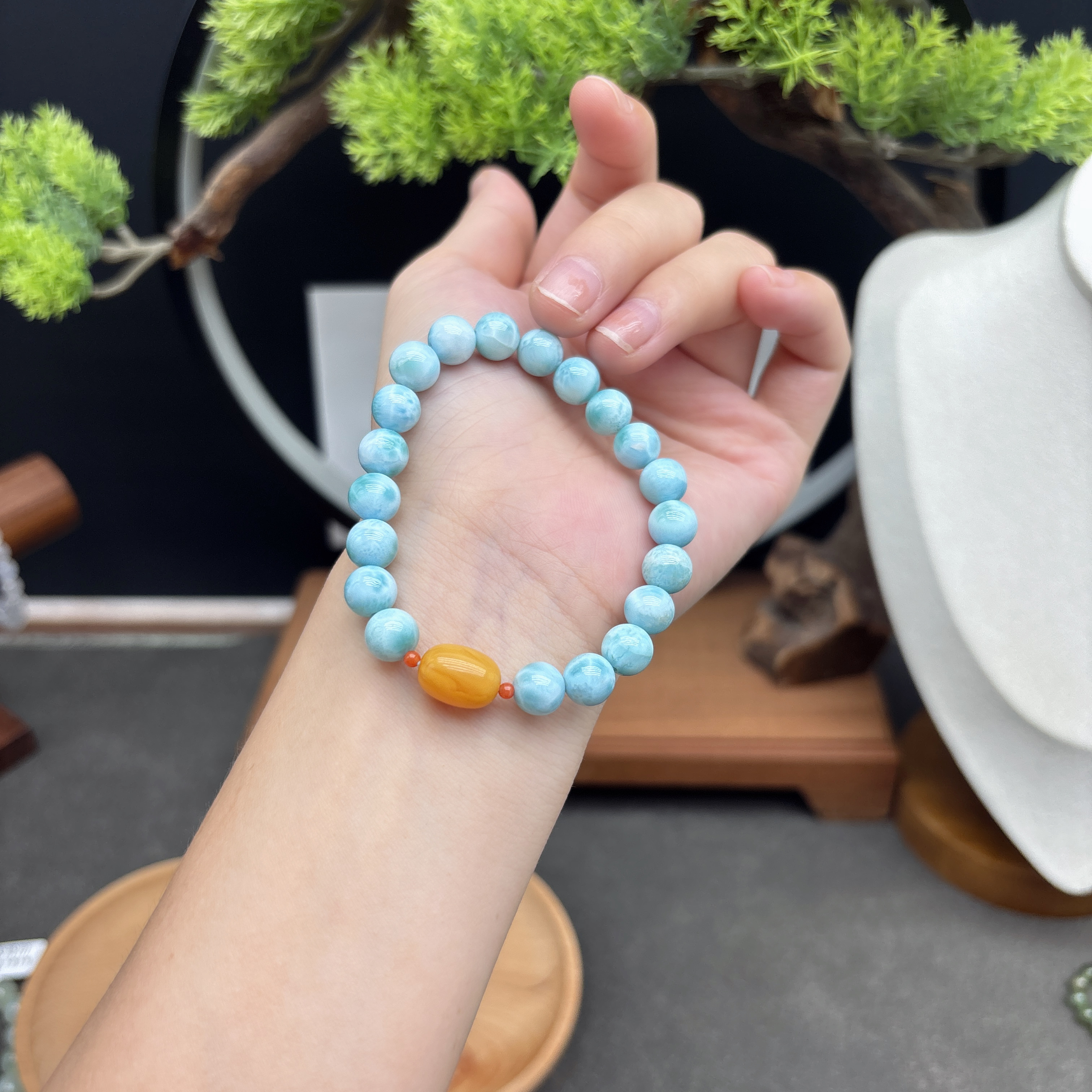 单圈海纹石卡7.5MM加搭配枣珠路路通配饰手串简约小众珠宝Y48539