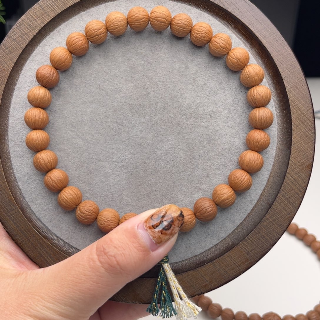 A***a吊坠猴头核桃10.2-10.4凤羽强迫症