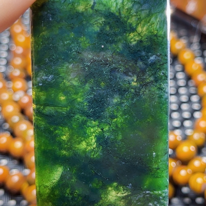 玛瑙/玉髓颈饰未镶嵌波*?