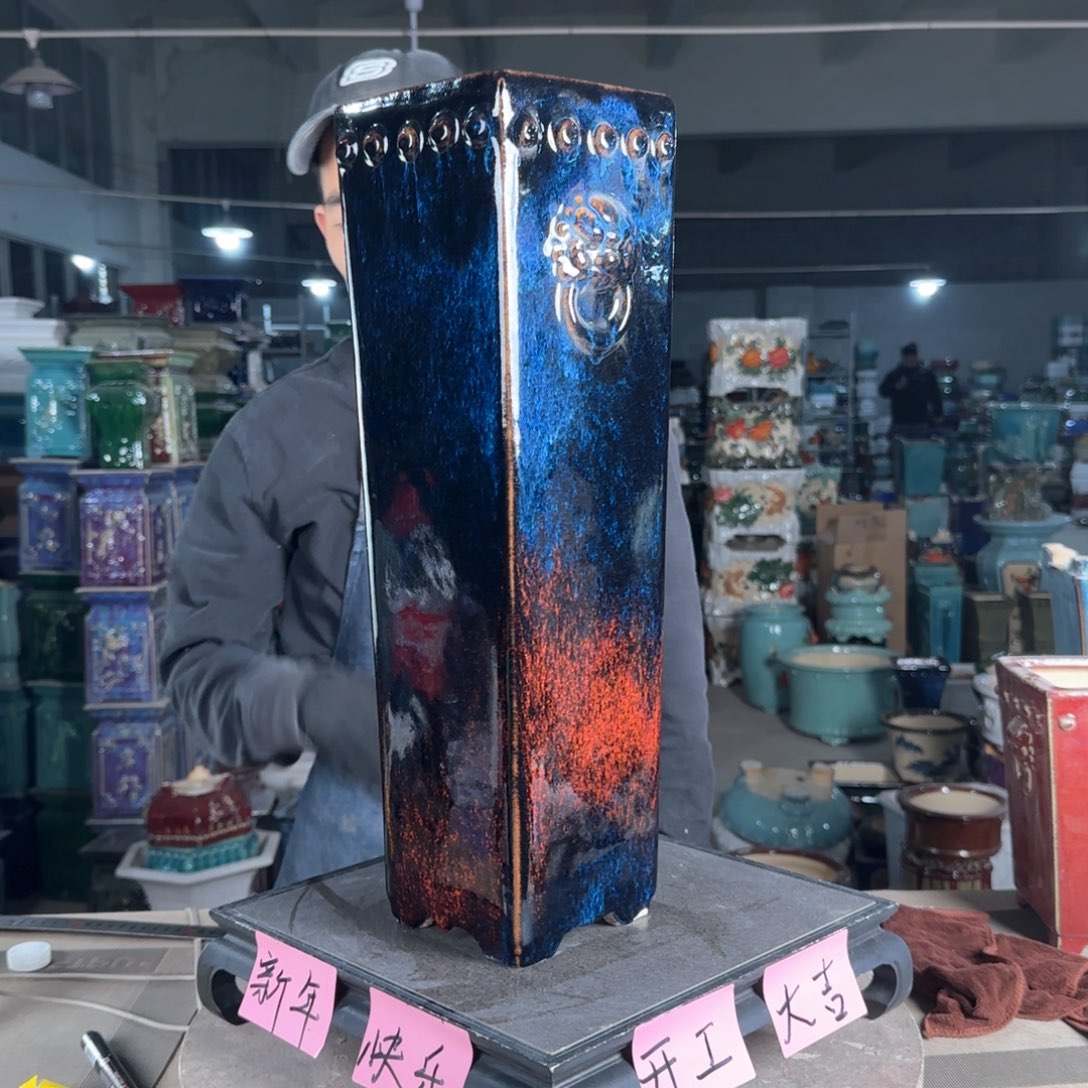 一风堂石湾花盆。磕碰微瑕
