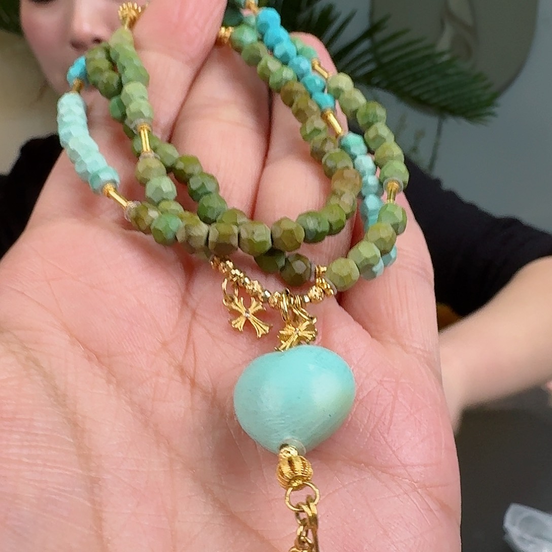 绿松石珠宝奇石18K金镶嵌