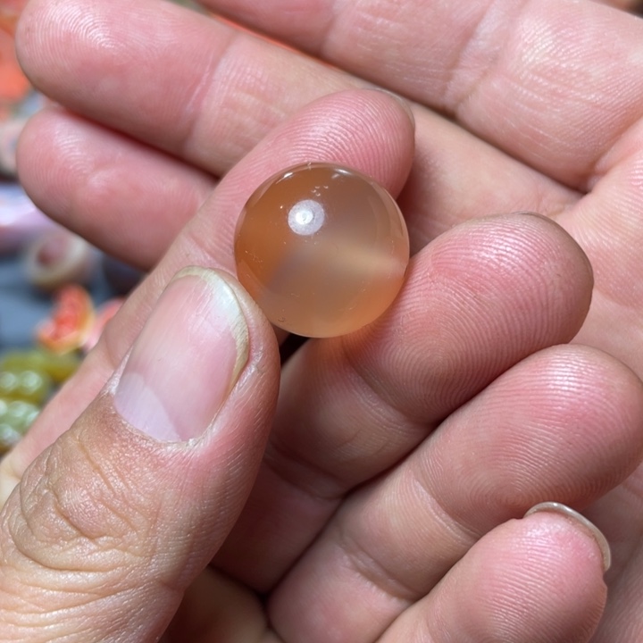 南红玛瑙未镶嵌手链