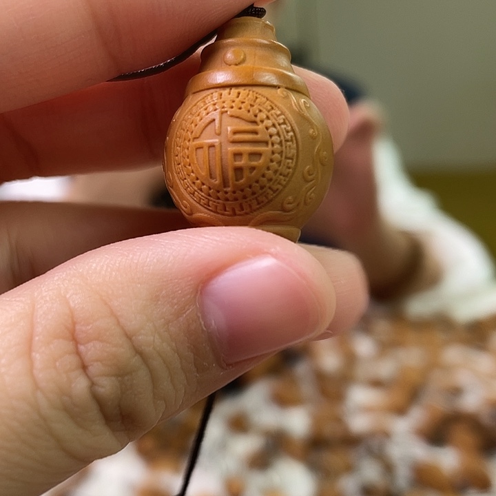 橄榄核吊坠橄榄核